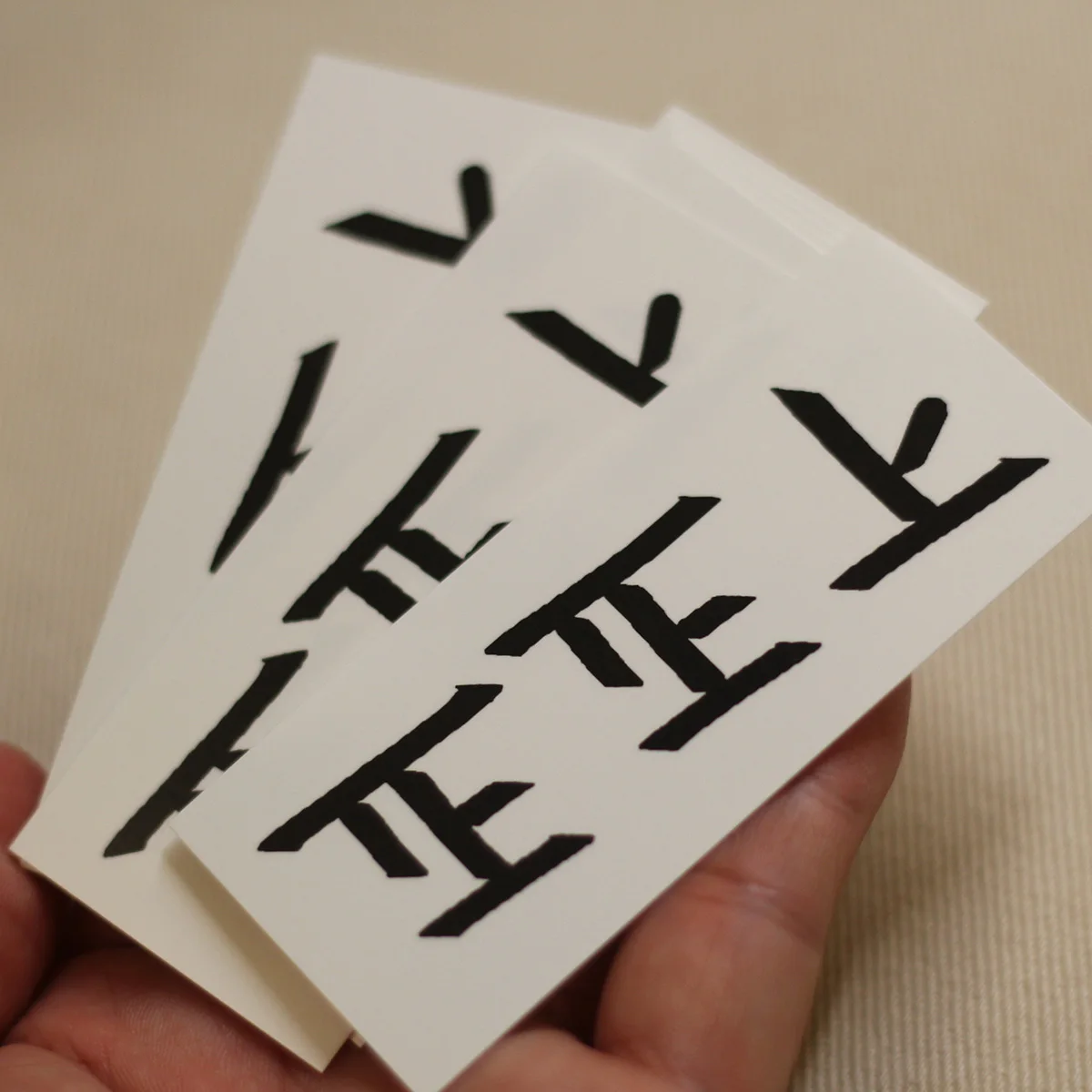 Korean Letter Temporary Tattoo Stickers, Magic Mirror Korean Hangul Temporary Tattoo Sticker view 4