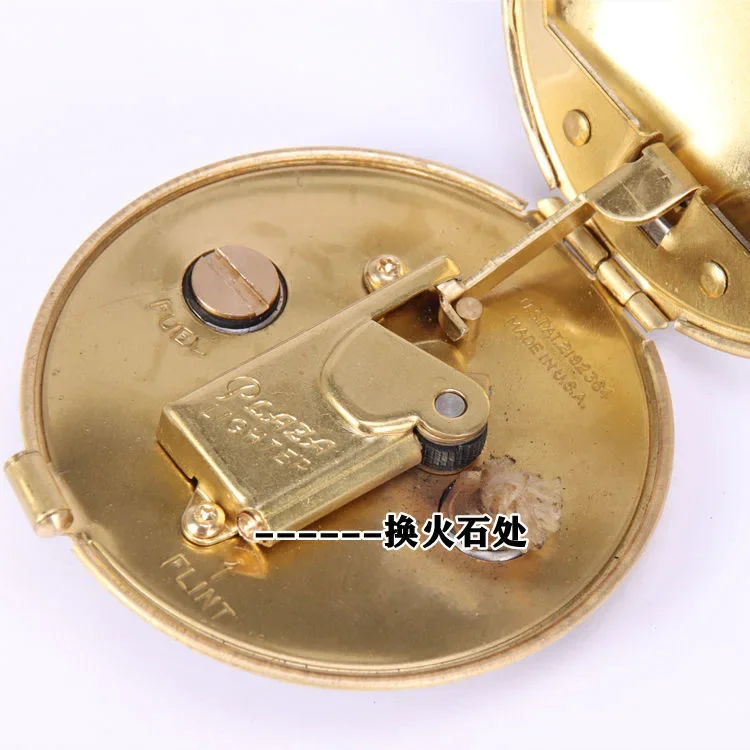 Ultra-thin Portable Compact Powder Cake-shaped Open Cover Ignition, Retro Kerosene Lighter, Metal Open Fire Smoking Gadgets