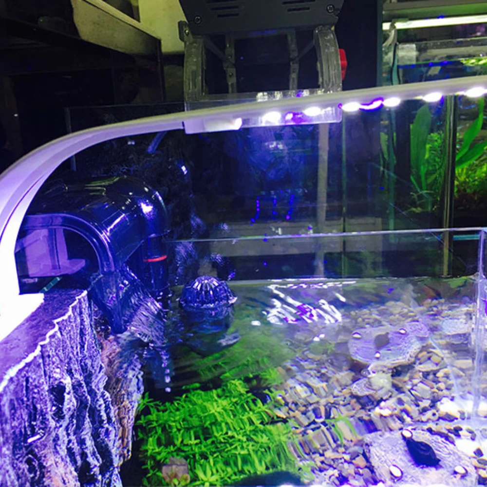 

LED Aquarium Light Ultra-Thin 10W Fish Tank Light, Clip-on Aquatic Plan Lamp, White, Blue Light For Nano Tank, Betta Fish Tank