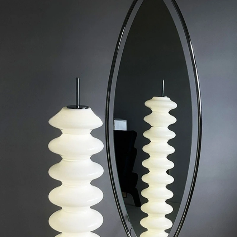 

Stainless steel full-length mirror, special-shaped light luxury movable fitting floor mirror