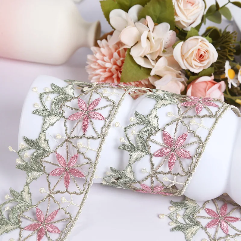 

30Yds/lot Embroidered Lace Wedding Party Christmas Apparel DIY Handmade Crafts Blanket Curtain Quilt Cover Lace