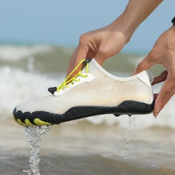 Scarpe da acqua scarpe da acqua Unisex ad asciugatura rapida scarpe da ginnastica a piedi nudi da mare per bambini stivaletti da spiaggia pantofole da nuoto antiscivolo Unisex