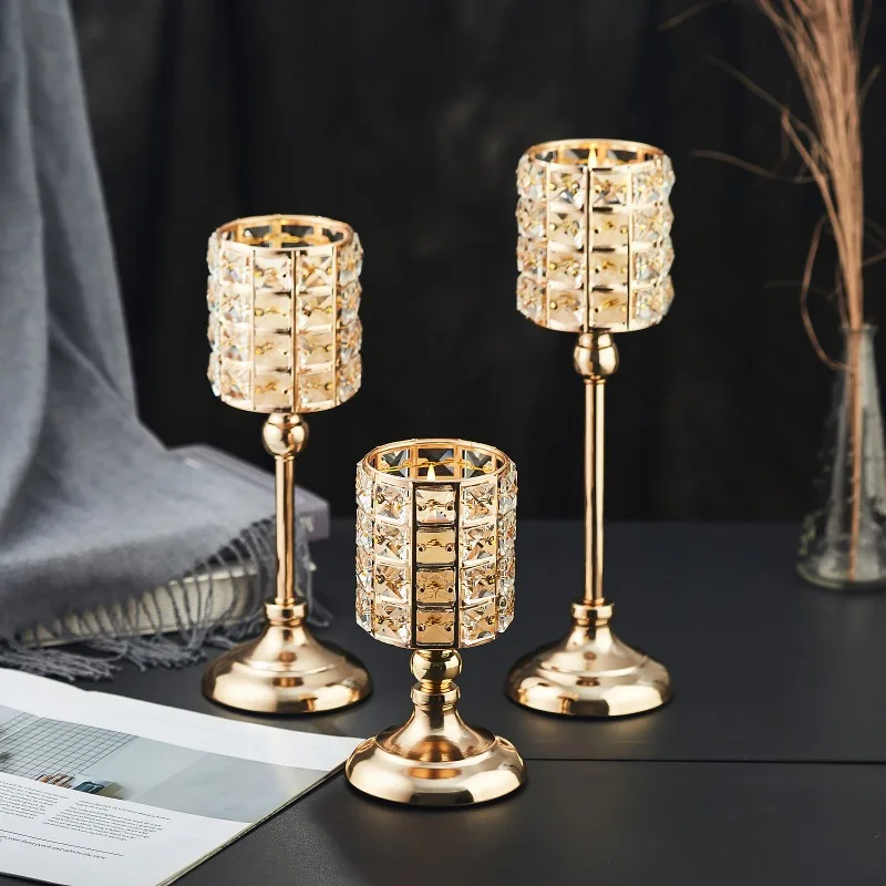 

Simple European Candlestick Romantic Candlelight Dinner Light Luxury Candlestick Ornaments Modern Simple Table Decorations