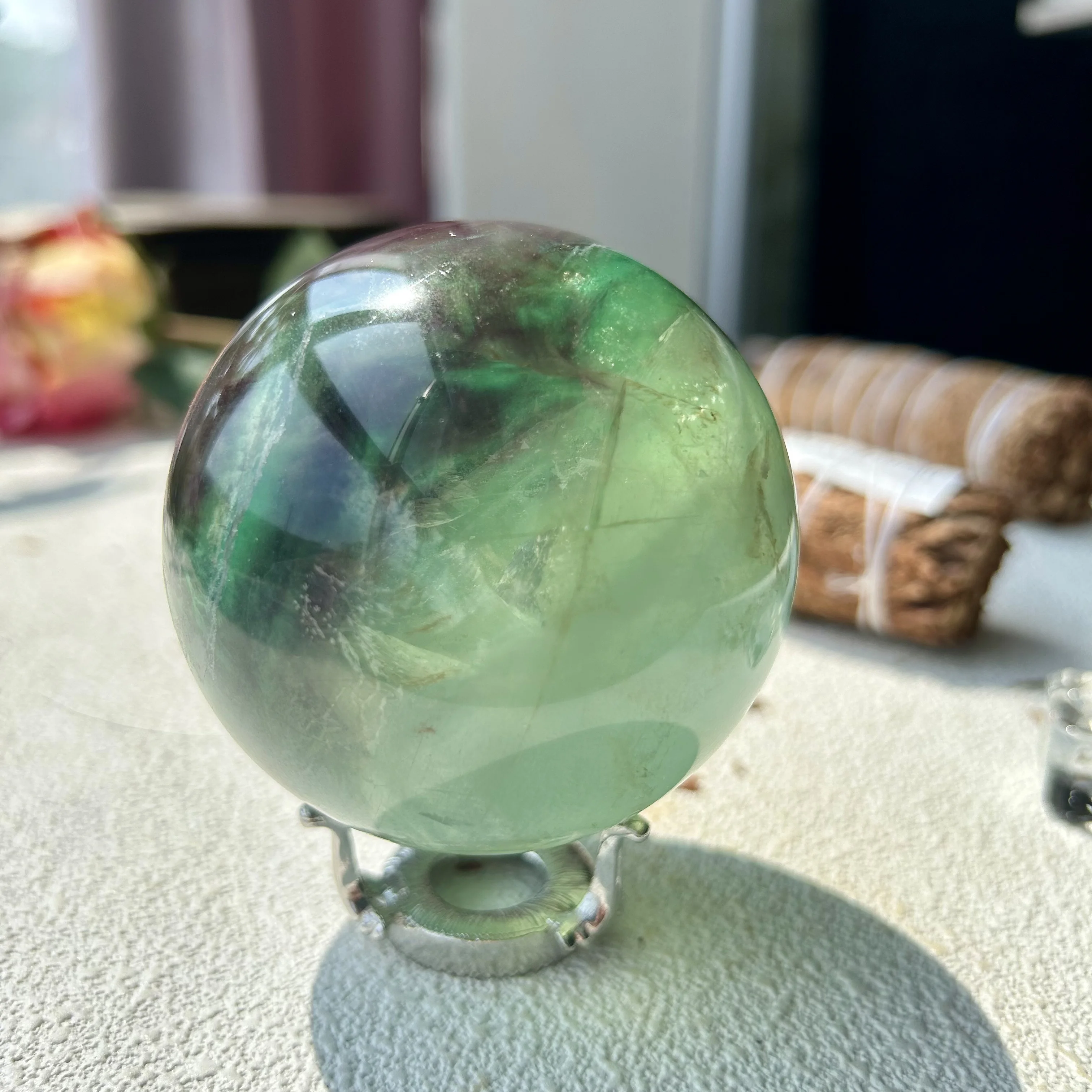 

High Quality Natural Deep Green Fluorite Sphere Calming Crystal Healing Ball Home Décor Gifts 1th 585g 70mm