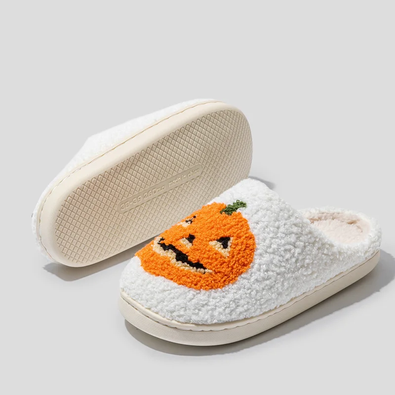 Women\'s Pumpkin Halloween Slippers for Indoor Use in Autumn Winter Comfortable Warm Fluffy Slippers for Couple in Cold Winte