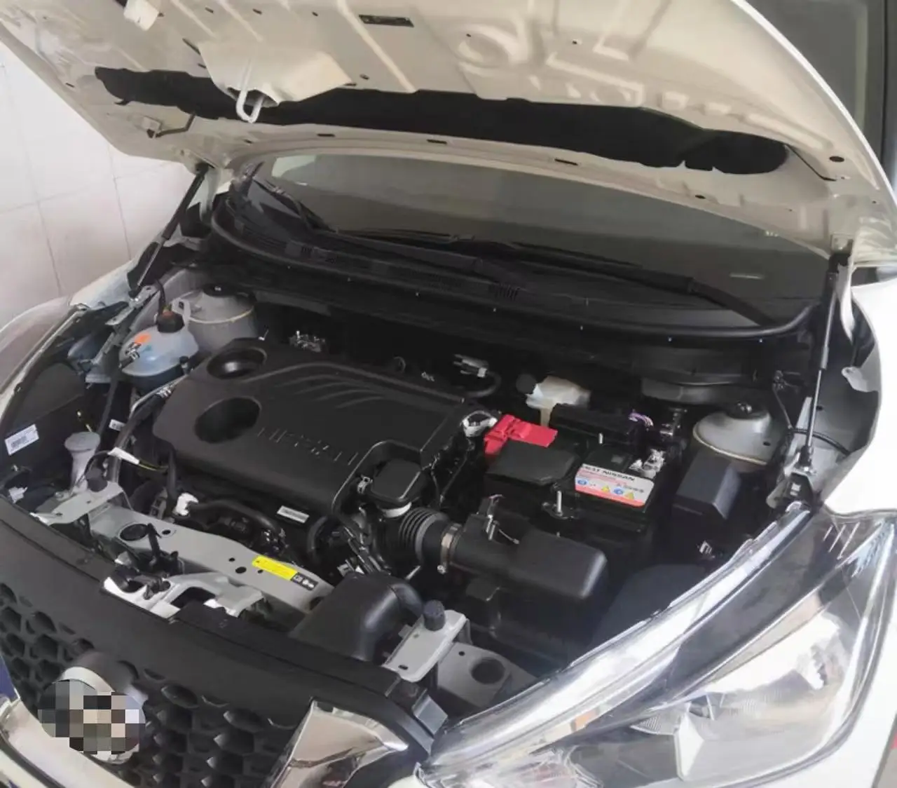 Hood Struts for Nissan Kicks 2016-present for Nissan Kicks Play P15 Modify Lift Support Shock Absorber Damper Rods Gas Spring