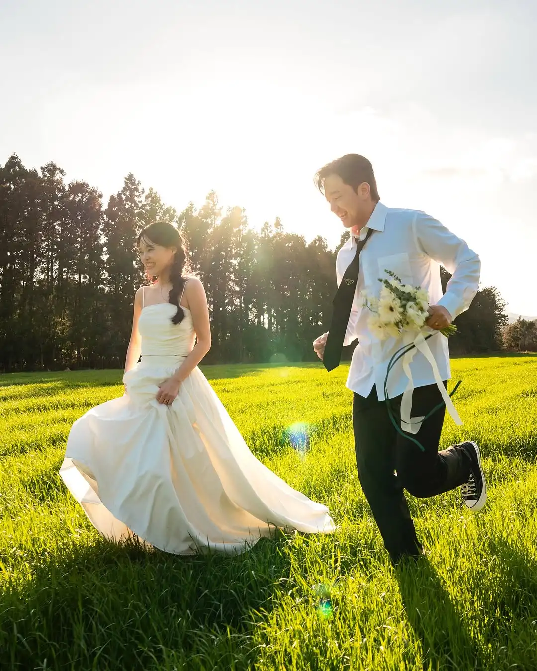 MD Simple Strapless 2PS Lvory A-line Wedding Dress Korea Photoshoot Floor-Length Bridal Gown Corset Back Customized 2025 웨딩드레스