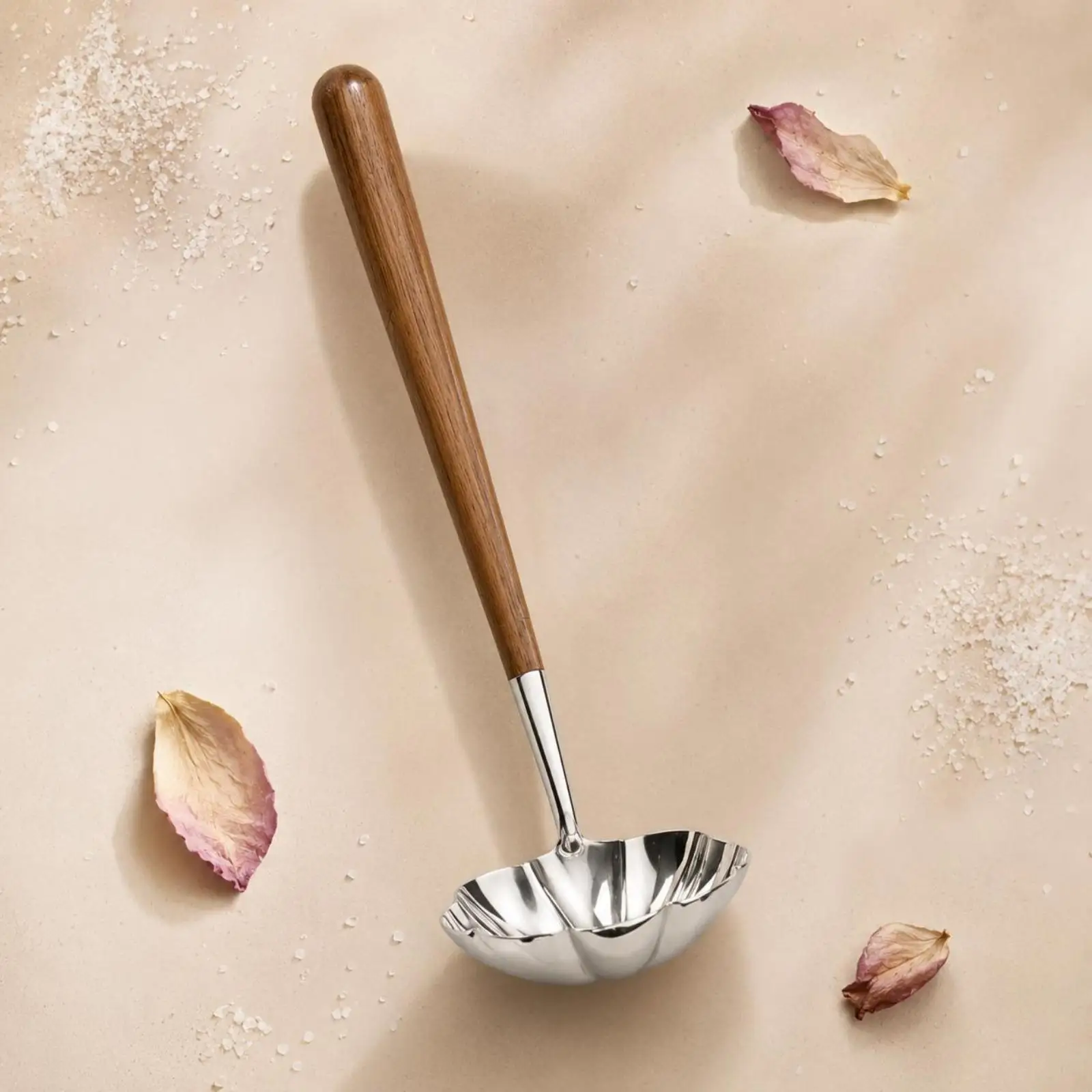 Soup Serving Ladle 304 Stainless Steel Walnut Wood Handle Flower Shape Long Kitchen Spoon for Hot Pot Broth