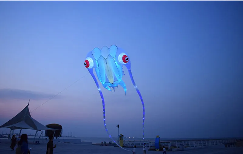 Livraison gratuite cerf-volant de poisson led trilobites volants pour adultes jouets de plein air cometas voladoras papagaio de vento praia lenkdrachen amusant