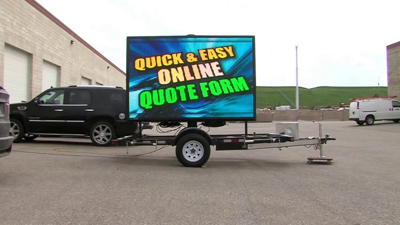 Outdoor Portable Advertise Display Screens Solar Led Variable Massage Sign  Trailer