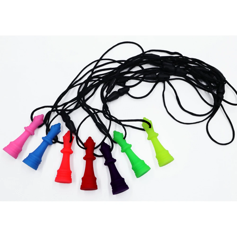 

4 шт., силиконовые детские ожерелья для прорезывания зубов, шахматная форма, подвесной дизайн, успокаивающий жевательный кулон, сенсорный молярный прорезыватель, молярная игрушка для прорезывания зубов