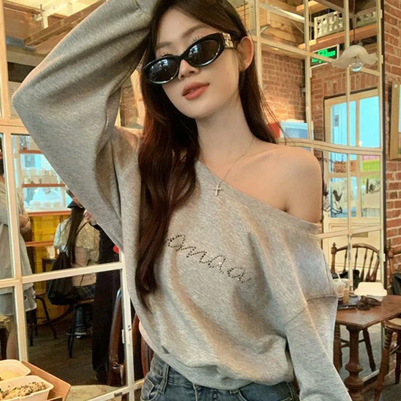 

Pop American Hot Girls Rhinestones Off-shoulder Long Sleeve Lazy Chic Short Sweatshirt