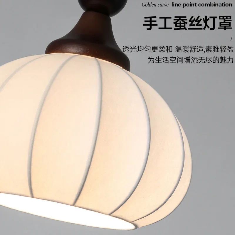 ثريا بجانب السرير بنمط الجوز على الطراز الياباني، مصباح حريري قابل للتعديل، مصباح حائط لخلفية الممر