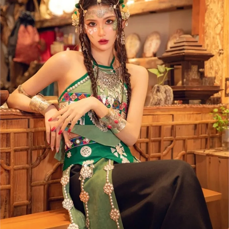 Neues rosa Exotica-Kostüm