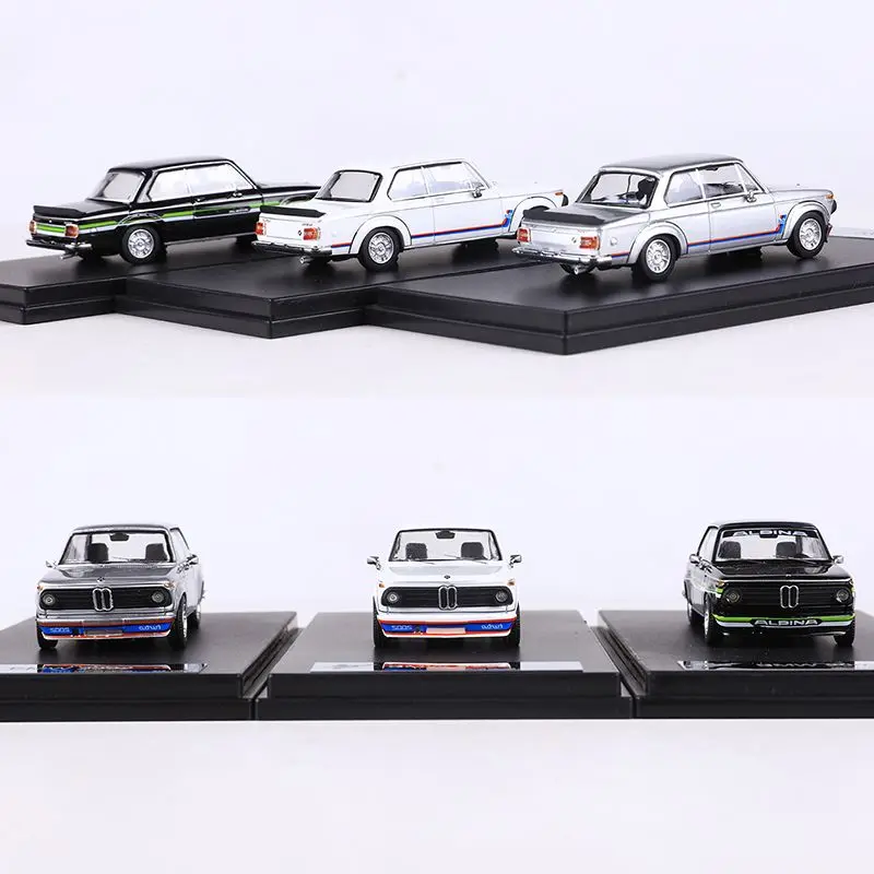 YS Diecast 1/64 مقياس BMW 2002 توربو سبيكة نموذج سيارة لعب للأولاد هدية ألعاب أطفال الأولاد