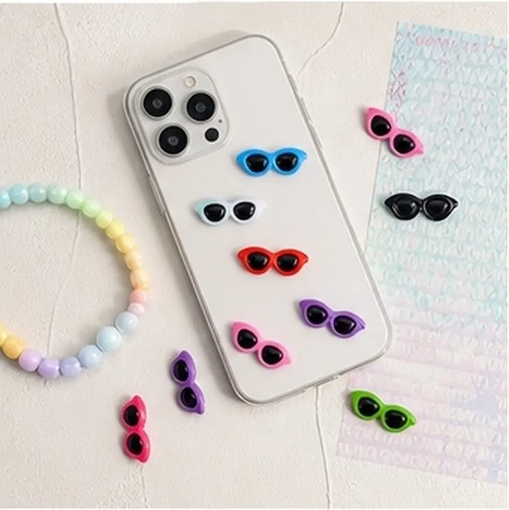 40pcs Resin Mini Sunglasses Flatback Charms for Jewelry Making, Scrapbooking, Hairpins, Phone Cases