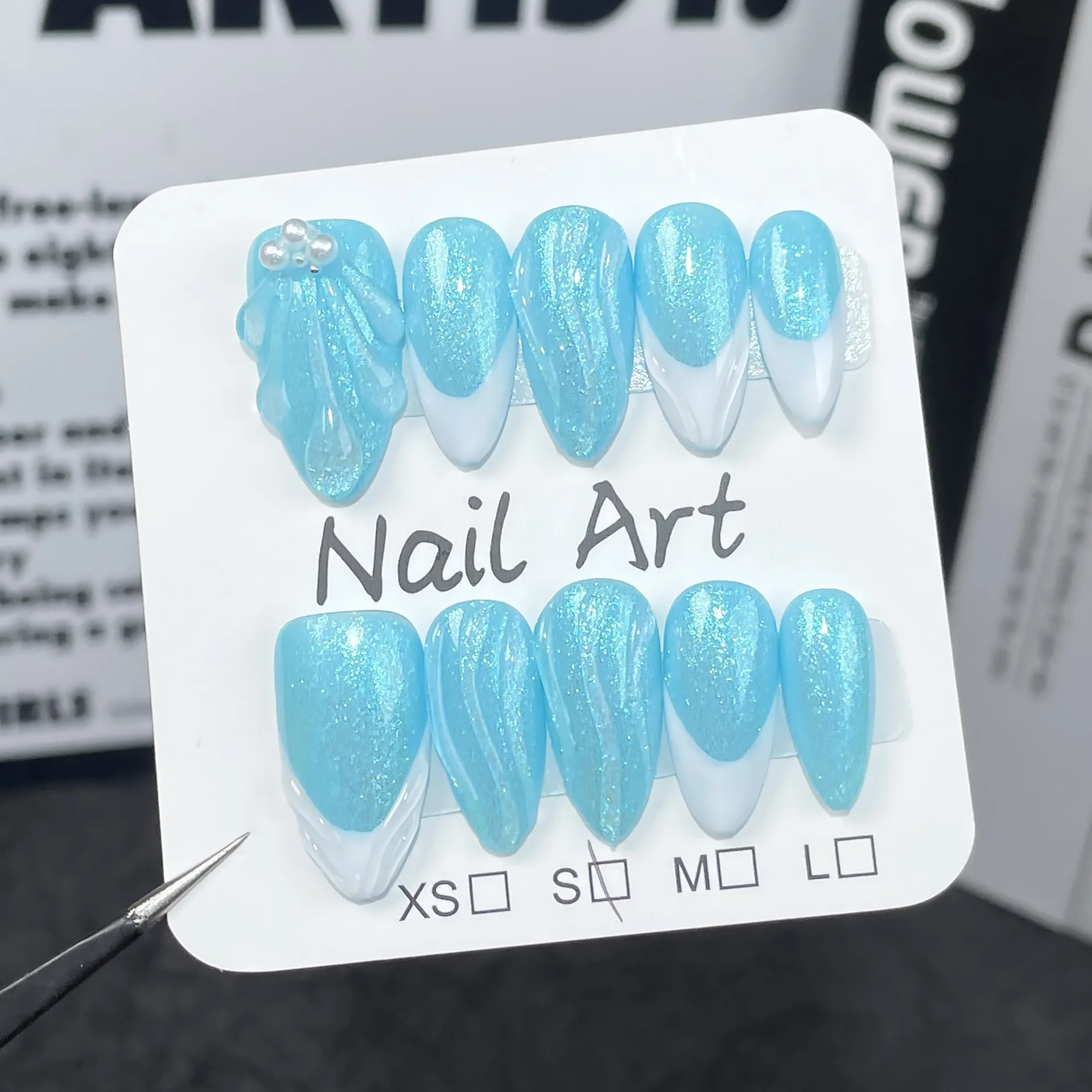 Unhas falsas reutilizáveis com amêndoa azul, desenhos 3D, lantejoulas brilhantes, estilo francês artesanal, pressionar unhas, unhas brancas, verão, 10 peças