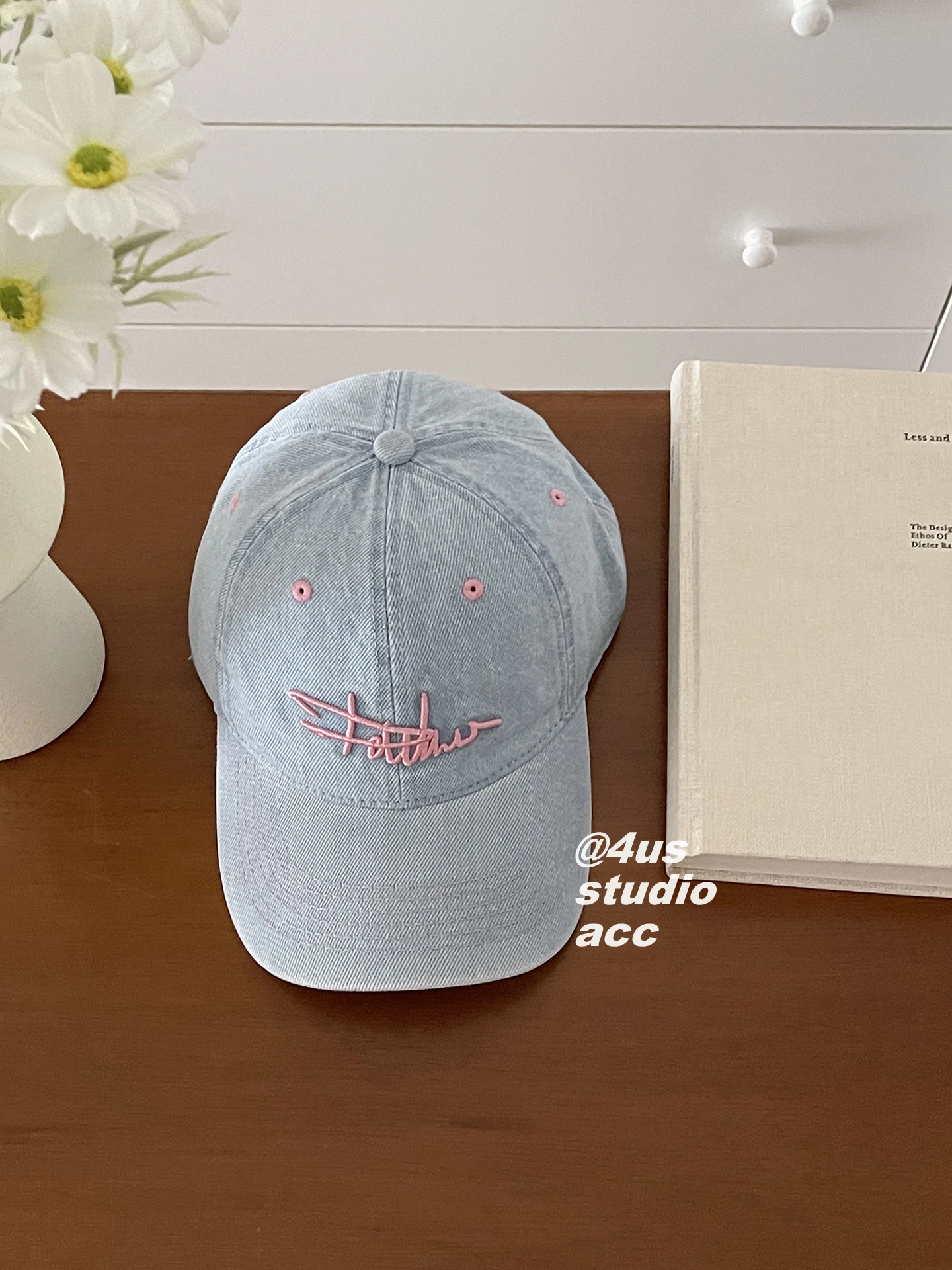 

Retro washed denim baseball cap women's four-season versatile deep top curved brim cap men show small face