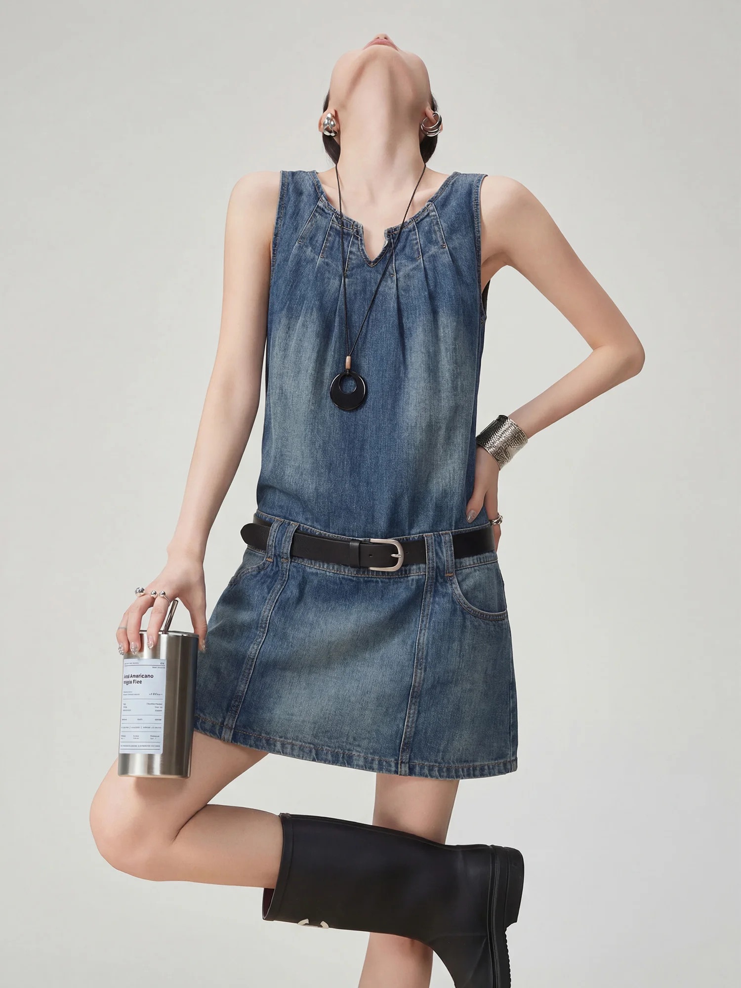 

Blue Sleeveless round Neck Denim Dress A-Line Vest Style 2026 New Design Slimming Waist Belt Casual Summer Women's Dress