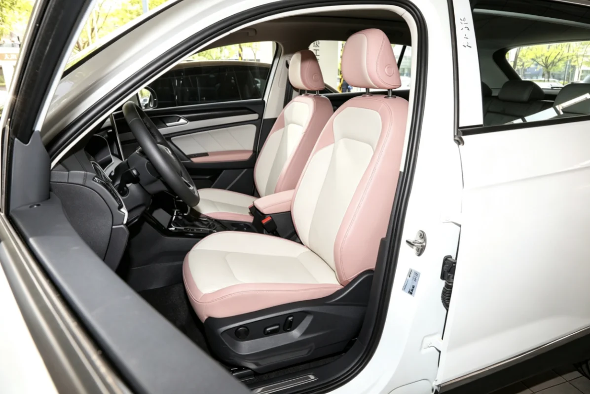 Für Volkswagen Tayron 2020~2023 Maßgefertigte Autositzbezüge Luxuriöses Nappaleder 100% Passgenau Innenraumzubehör 360 ° Vollständige Abdeckung – Detail 7