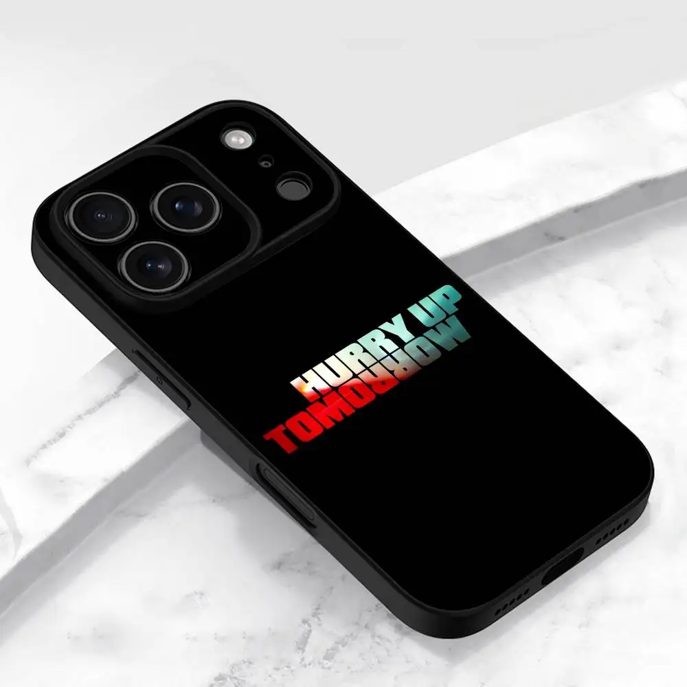 Casing HP T-The Weeknd Hurry Up Tomorrow XO untuk iPhone 17,16,15,14,13,12,11,Pro,Max,Plus,E,Air,Mini Pelindung Hitam