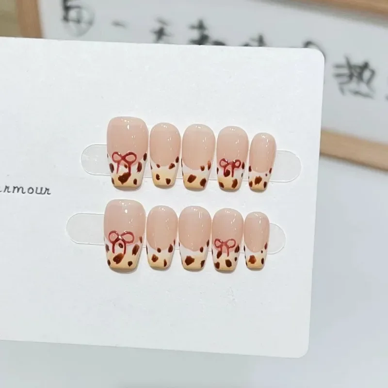 Handmade Press on Nails Sweet and Cool Hot Girl Autumn ins Nude Leopard Print French Full Cover False Nail Wearable Nail Tips