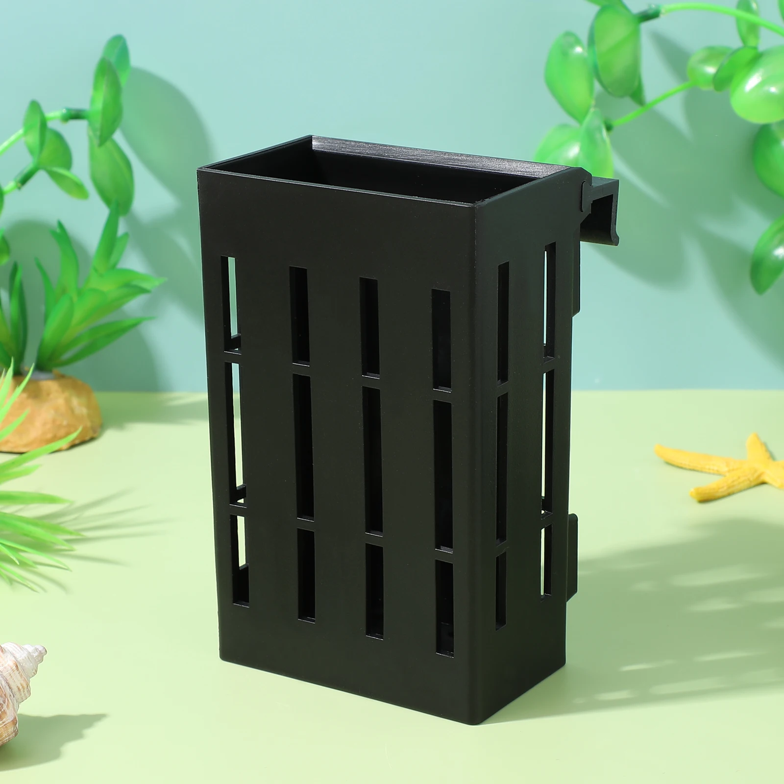 4 Buah Tempat Tanaman Akuarium Gantung Penanam Tanaman Air Perlengkapan Tangki Ikan Aliran Air Melalui Akar Akuarium Plastik Premium