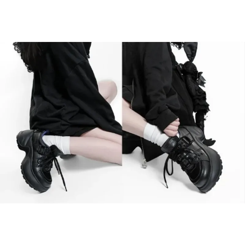 

Японские оригинальные кроссовки на платформе с толстой подошвой, весна 2026, новые универсальные кроссовки в японском стиле для милых девушек, туфли на высоком каблуке