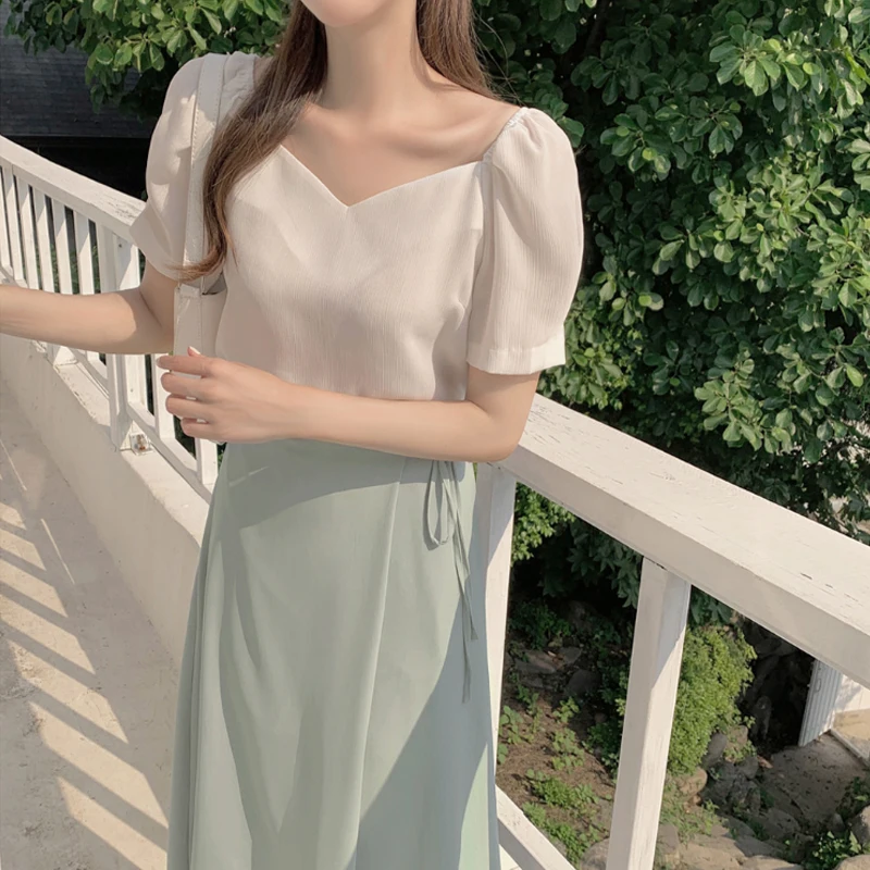 

Summer New Design Pure Color Petal Collar ort Sve Women's irt Korean Sle Bubble Sve Commute Friendly Straight Cut