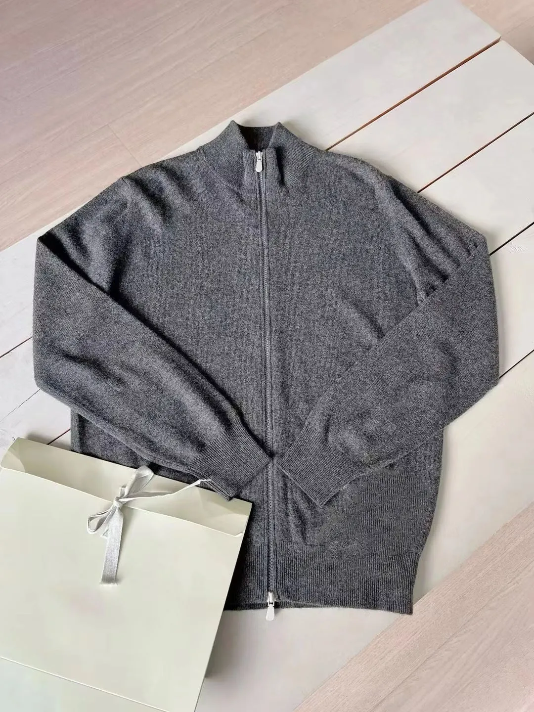 2024 Autumn And Winter New Men\'S Zipper Sweater Large Size Cashmere Cardigan Men Solid Color