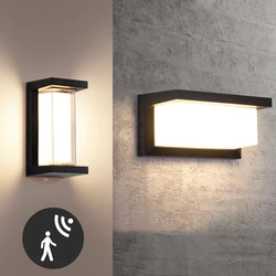 Lámpara LED de pared impermeable para exteriores, luz con Sensor de Radar IP65, montada en superficie para porche, balcón y jardín, candelabro de 12W, 18W y 30W