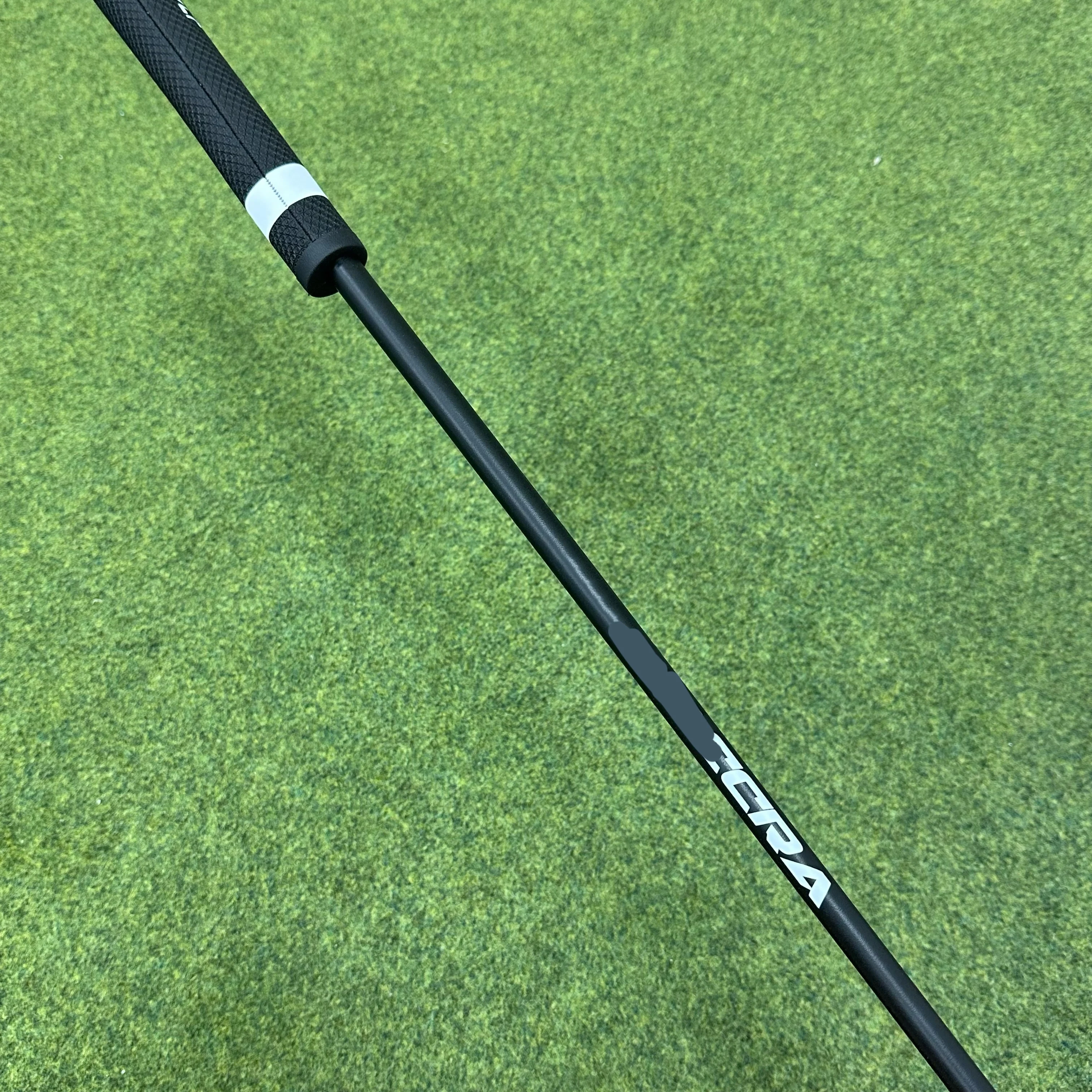 VZN.1i Zero Torque Golf Putter, Accuracy 32/33/34/35/36 Inch, Shaft Options Include ACCRA Carbon Fiber or Solid Black Steel.