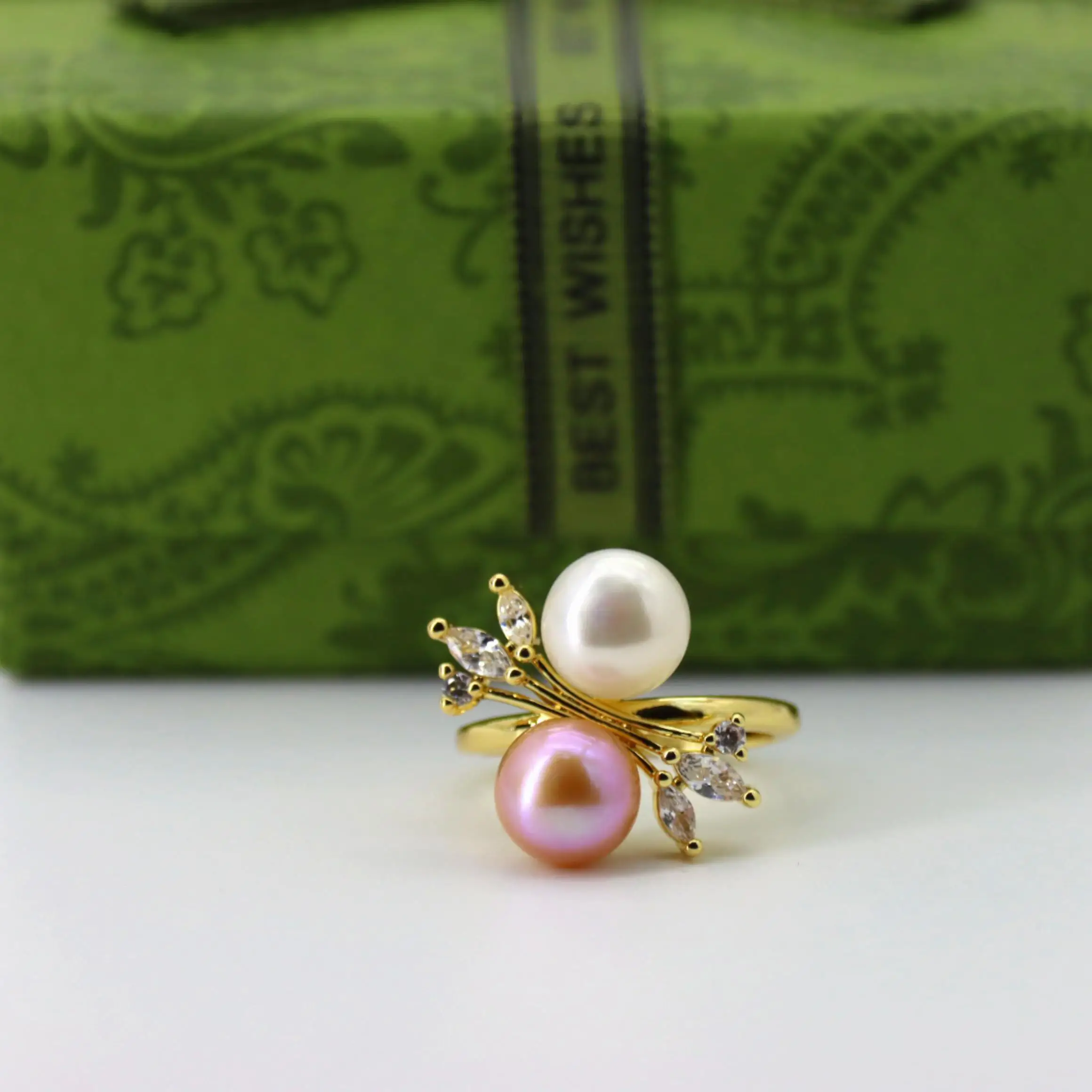 High-End Gold/Silver Natural Pearl Double Bead Open Ring Fashionable Exquisite Party/Banquet Accessory  comes with a gift box.