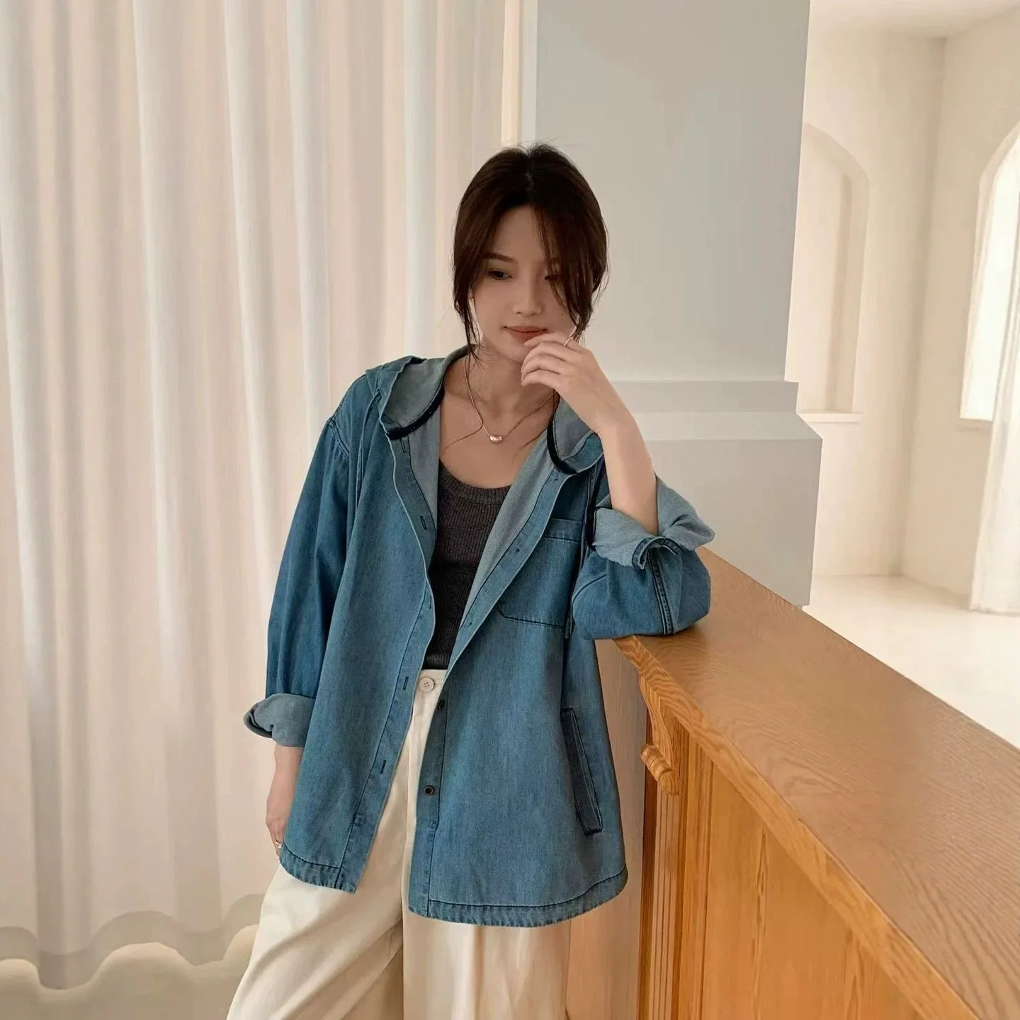 SuperAen Hooded Denim Long-sleeved Shirt for Women 2026 Spring and Autumn New Retro Simple Plain Single-breasted Casual Jackets