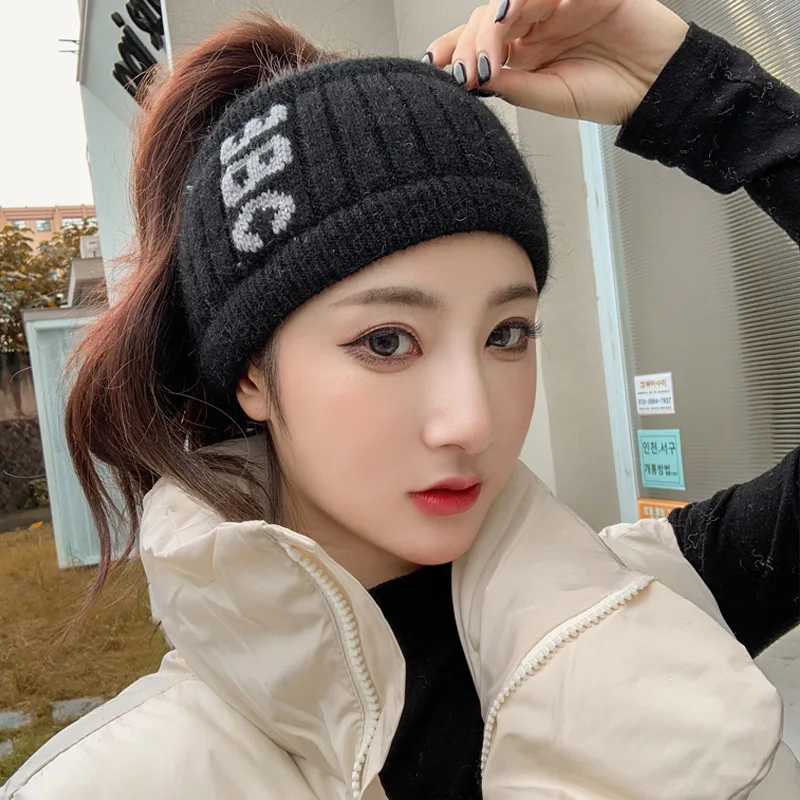 Autumn and Winter Knitted Woolen Hat Sports Wrap Hat Hollow Top Hat Ponytail Hat Soft Fabric Hairband Pullover Hat