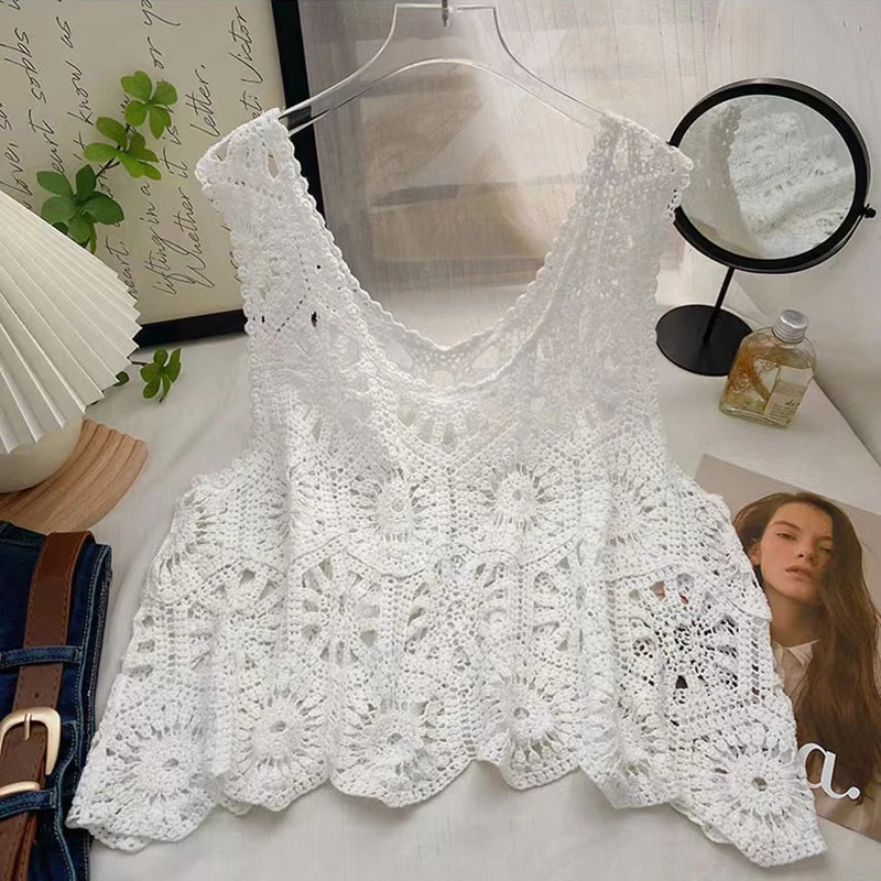 Crochet Tank Top for Women Sheer Open-work Sleeveless Crop Knit Top Blouse Summer Boho Vacation Coverup Outfit