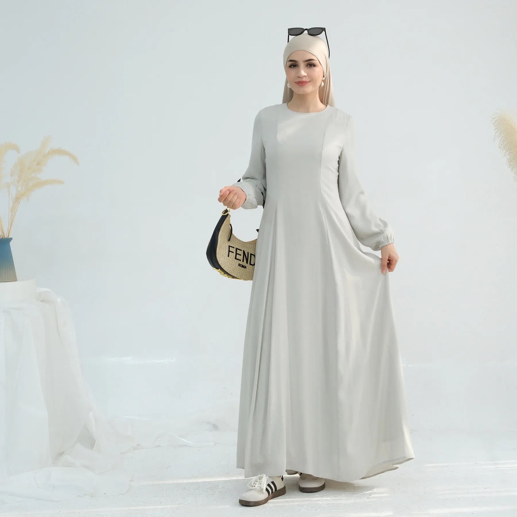 

Ид Скромные мусульманские платья для женщин Однотонные 2-слойные Абая Дубай Роскошное праздничное платье Исламская одежда Турция Арабские абайи Кафтан Халат