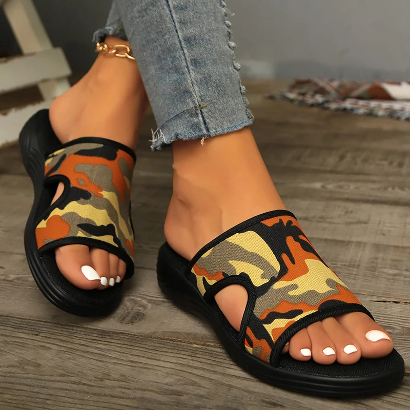 Fashion Army Green Wedge Slippers Women 2026 Summer Light Low Heels Sandals Woman Plus Size 43 Casual Non Slip Beach Slides