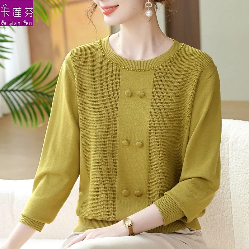 

Spring and Autumn Long Sleeved Knitted Sweater, Middle Aged Women's Fashion Sweater, Middle Aged and Elderly All Match Inner Top