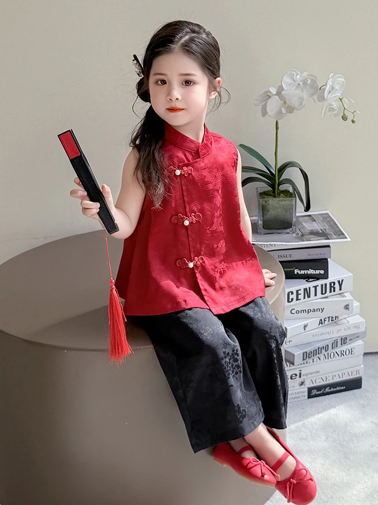 Girls' Summer Outfit Set2026New stylish sleeveless Chinese-style button-up two-piece set for girls in summer, vintage style