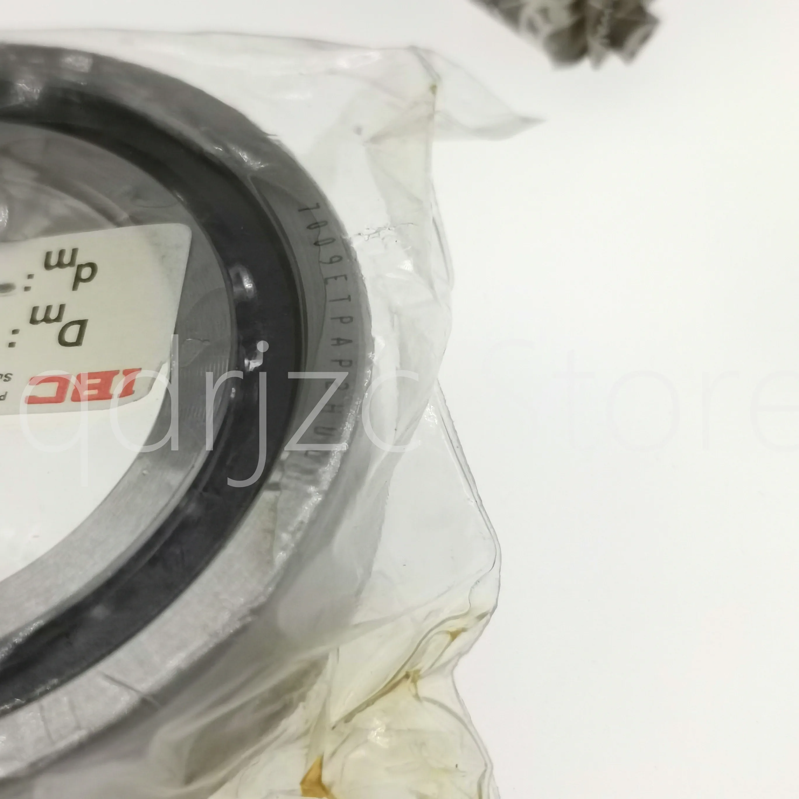 Super Precision spindle bearing 7009-E-TPA-P2H-UL