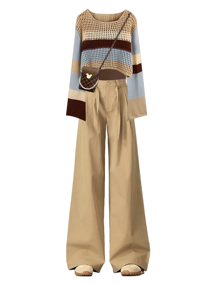 ชุดเซ็ตเสื้อถักลายทางสไตล์ลำลองสำหรับผู้หญิง ช่วงต้นฤดูใบไม้ร่วง เสื้อคลุมโปร่งสีกากี กางเกงขายาว เสื้อยืด แฟชั่นสบายๆ