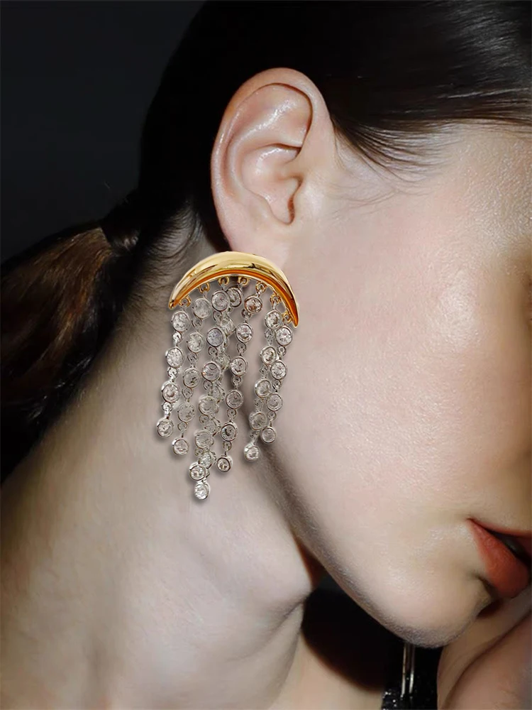 

Fashion Luxlury Tassel Earing Zircon Inlay Sparkling For Women Earring Suitable for Travel, Parties, and Holiday Gifts
