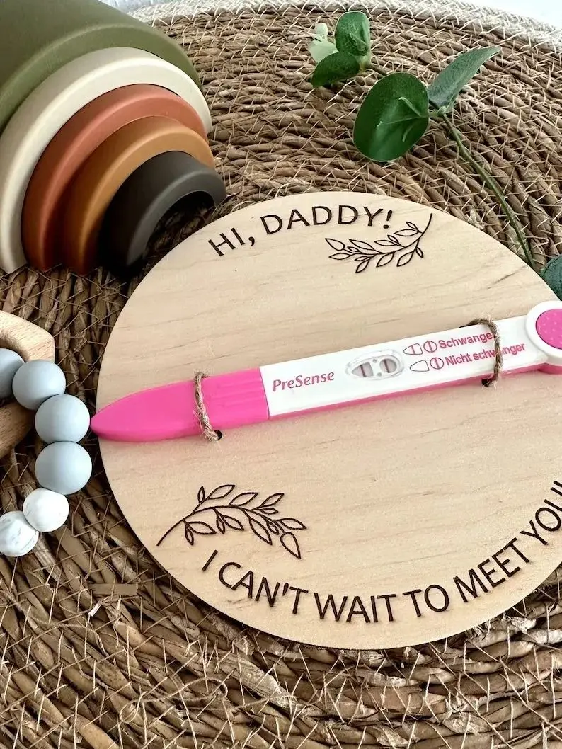 1pcs Pregnancy Announcement To Daddy Surprise Sign daddy to be Baby Announcement wood sign english or spanish