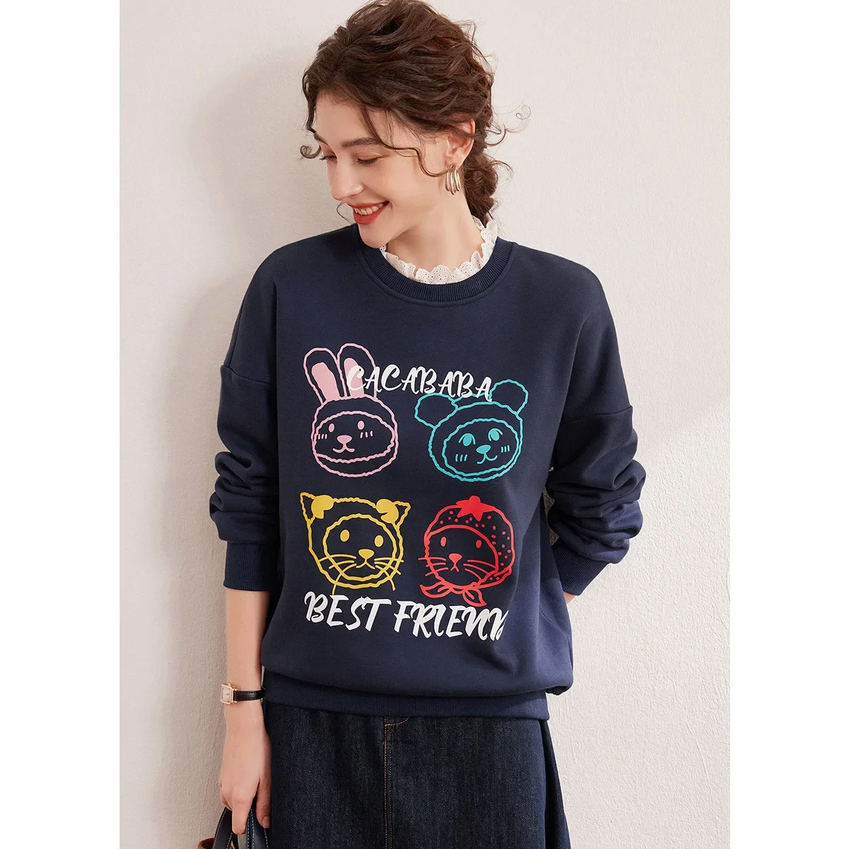 LOUIS YAO 2025 Winter Thick Velvet Fashion Micro Elastic Round Neck Contrasting Color Lace Printed Loose Shoulder Women's Hoodie