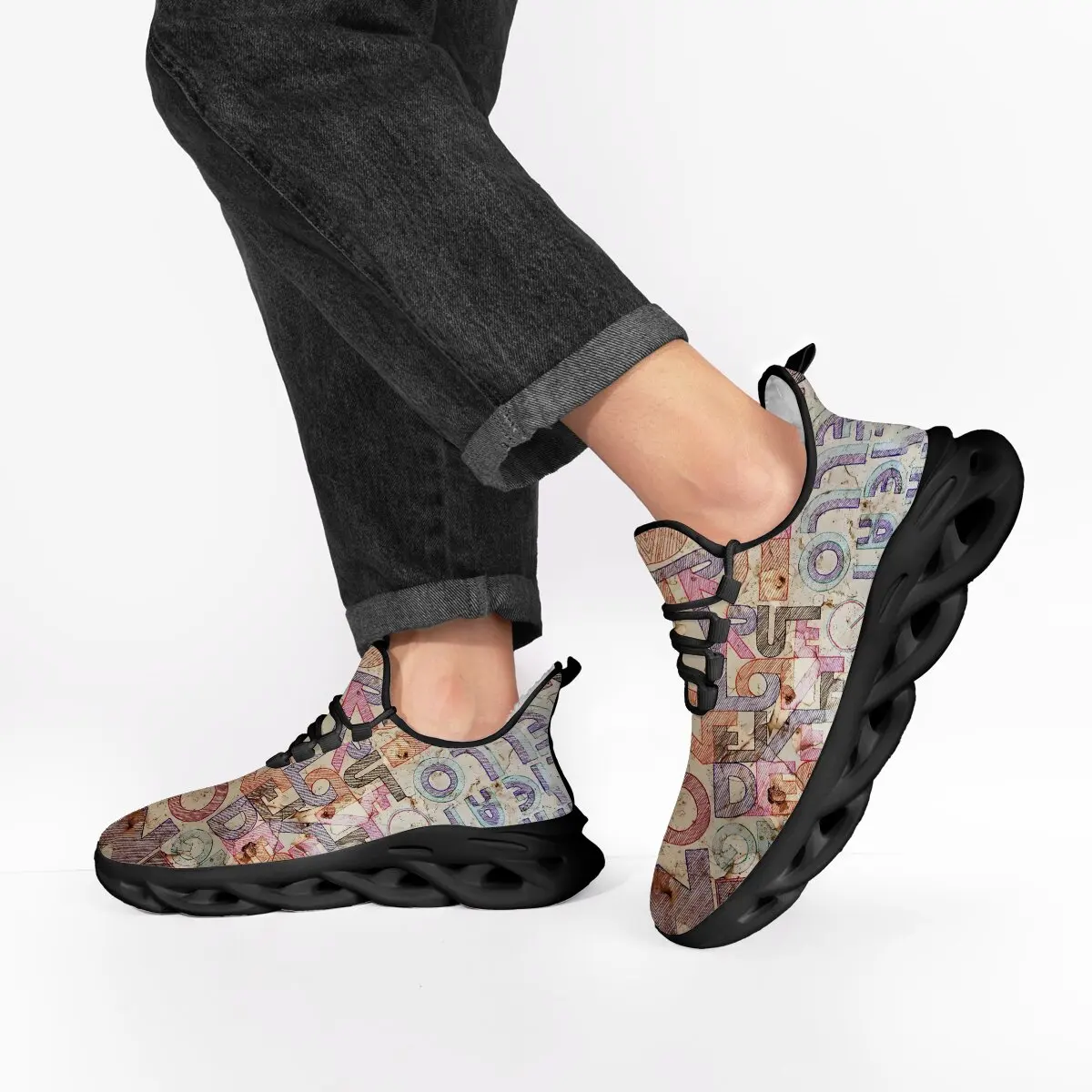 

Детские кроссовки для бега, противоскользящие кроссовки на флисовой подкладке с красочным буквенным узором, повседневная прогулочная теннисная обувь для мужчин и женщин