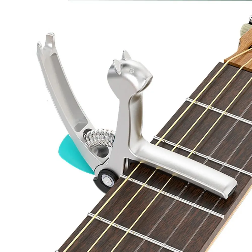 

Практичный каподастр для гитары из сплава 5 в 1, профессиональный держатель медиатора, многофункциональный резак для струн