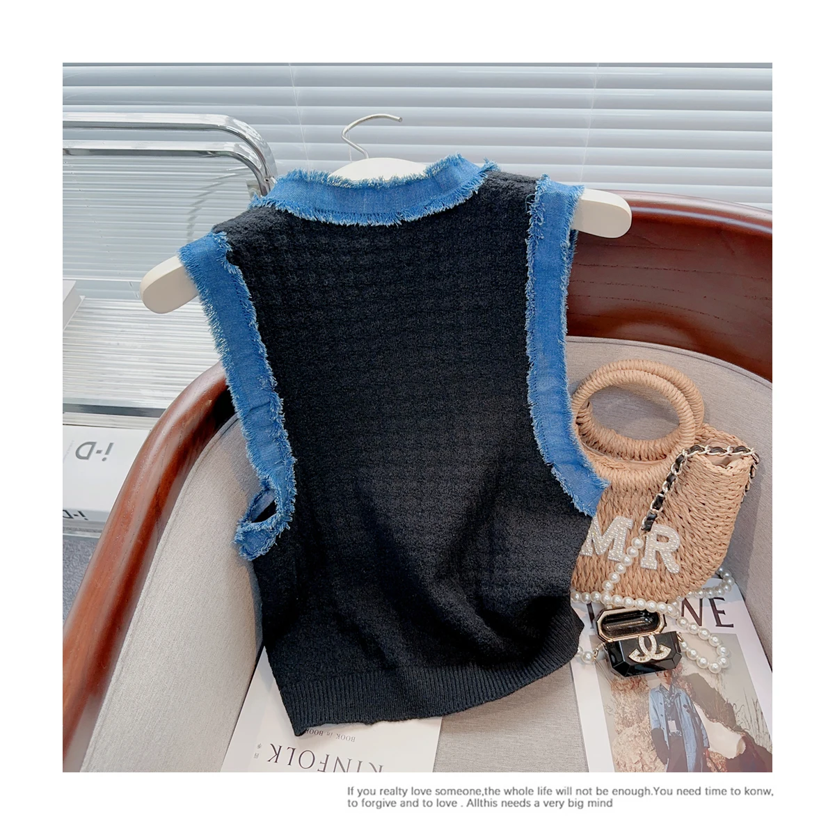 French Contrast Color Sleeveless Sweater Vest Women Pullover 2024 Spring Vintage V-neck Striped Knitted Vests Tank Tops Jumper