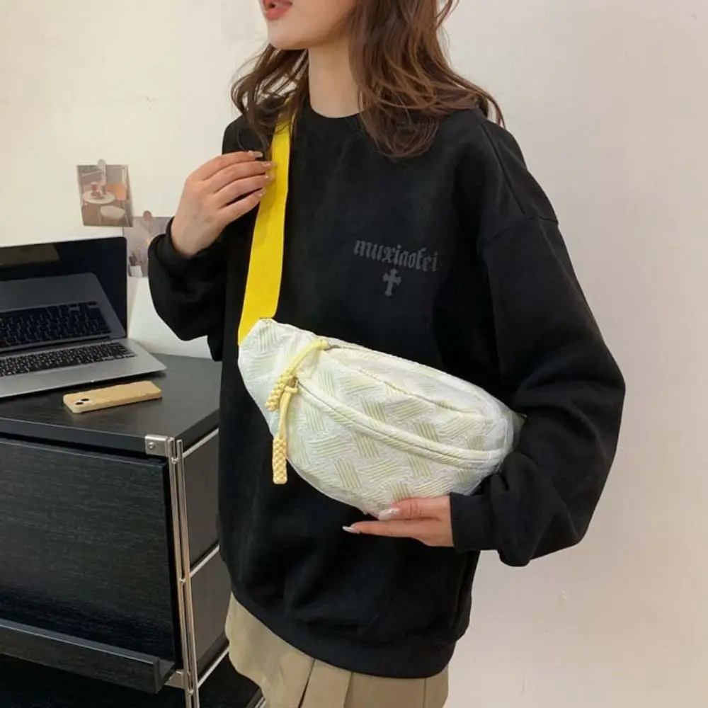 Fanny Packs Strip Chest Bag Half Moon Bag Korean Style Crossbody Waist Pack Crossbody Bag Large Capcity Banana Bag Shopping