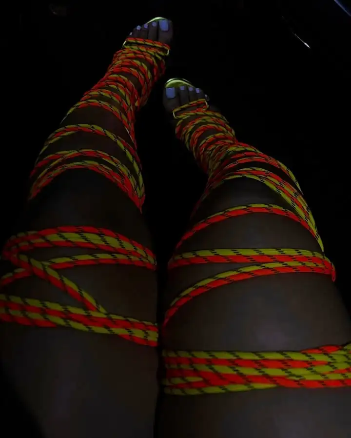 

2025 Colorful Sexy Strappy Cuts Out Cross Tie Knee High Woman Gladiator Long Sandals Boots Female Thin Heels Summer Boots 44